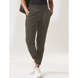 Athleta Textured Brooklyn Jogger Women 8 Mountain Olive Ankle Pant Athleisure